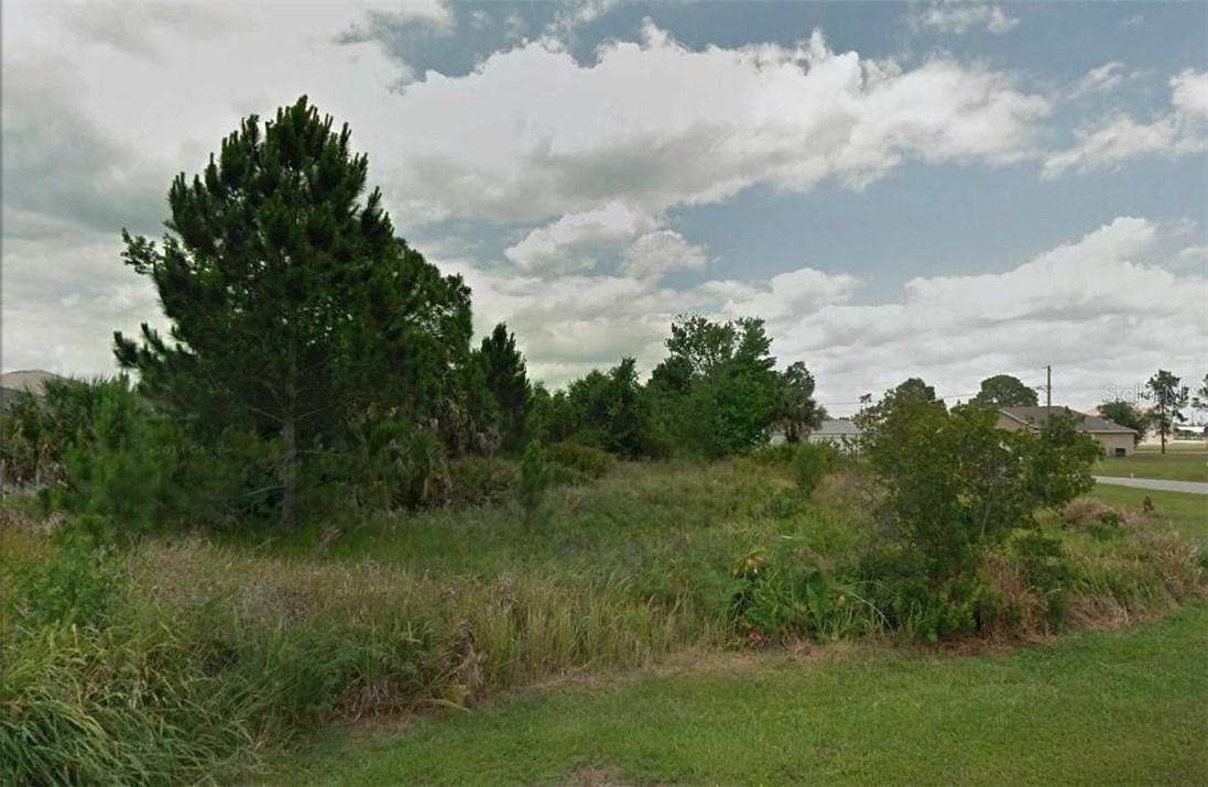 40 Sawfish Ct., Poinciana, FL 34759