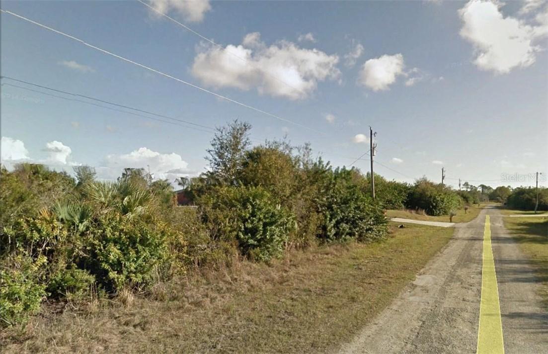 6024 Jadestone Ave., Fort Myers, FL 33905