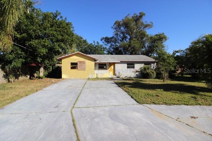 521 Fox Run Tr., Apollo Beach, FL 33572