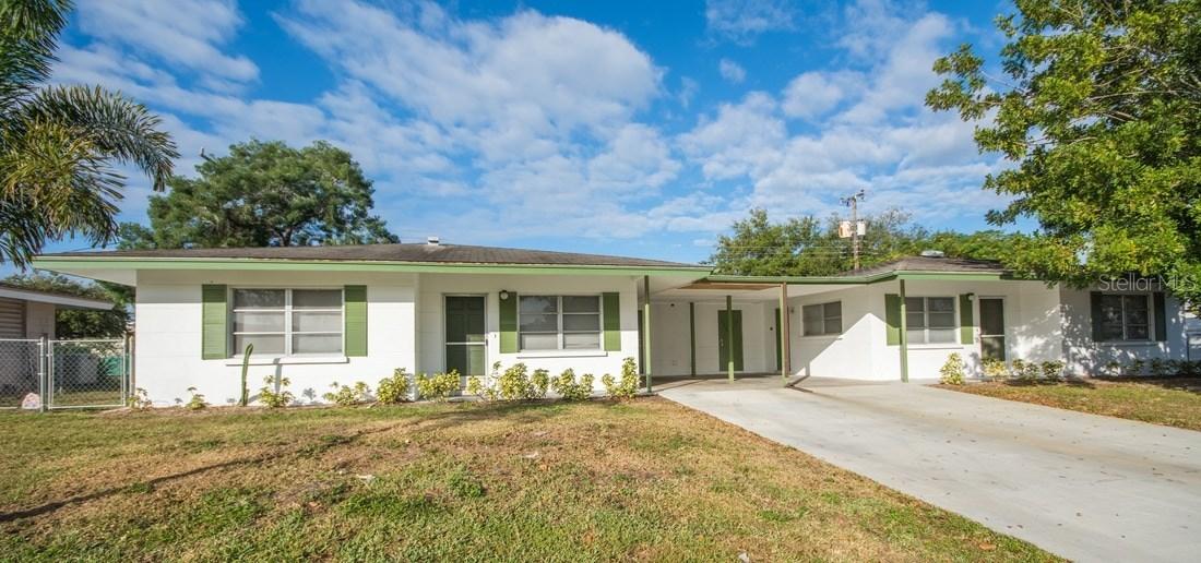 3700-3702 Villa Franca Ave., Sarasota, FL 34239