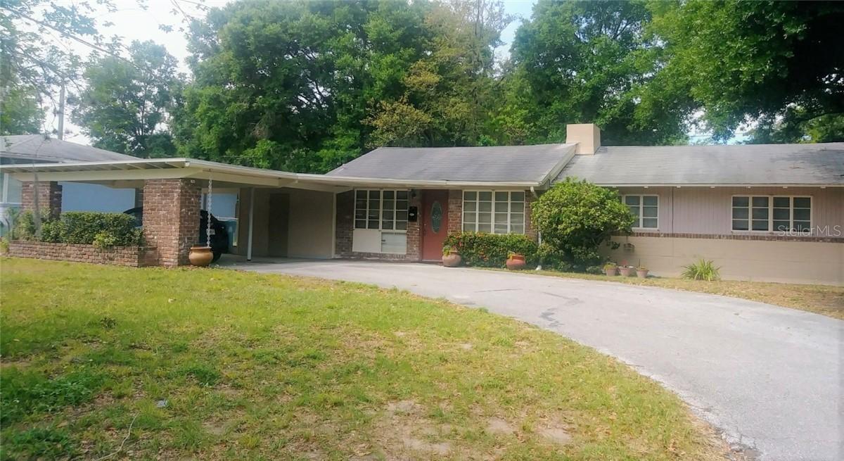 1608 Gay Dr., Orlando, FL 32803