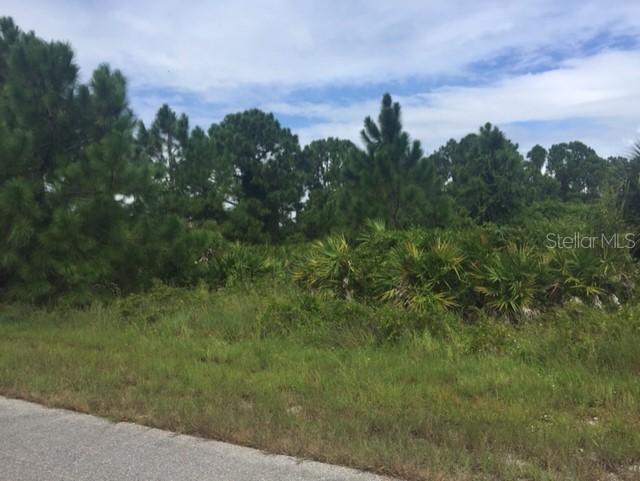 2512 10th St., Lehigh Acres, FL 33971