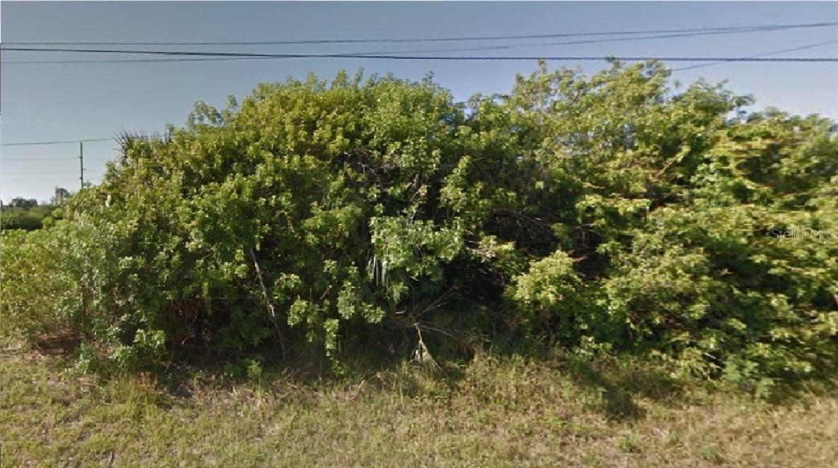 2913 1st St., Lehigh Acres, FL 33971