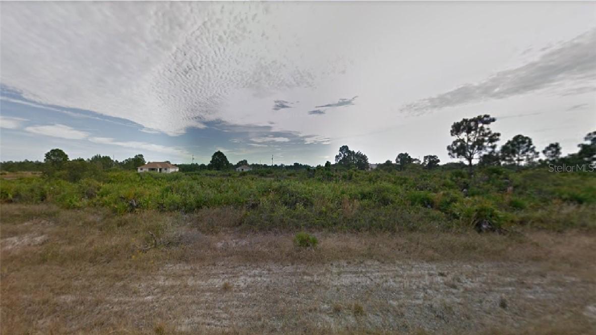 779 Bobolink Ave., Lehigh Acres, FL 33974