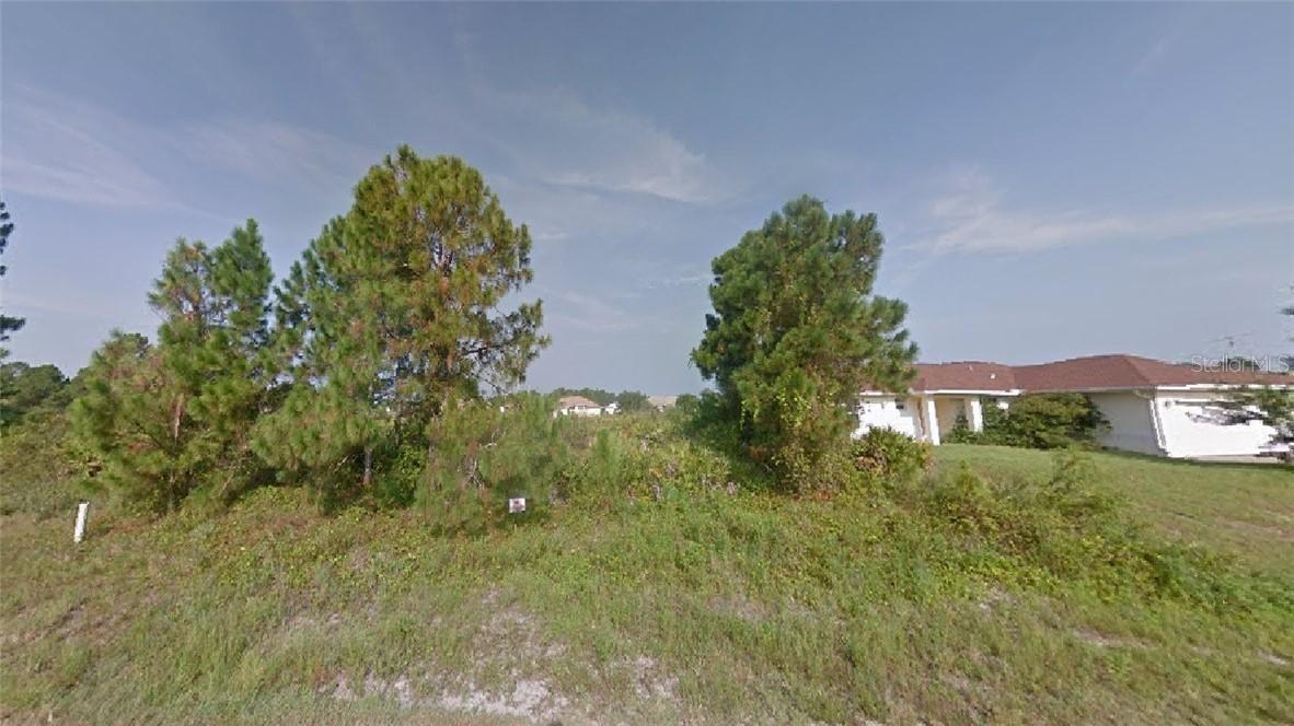 734 Chapman Ave., Lehigh Acres, FL 33974