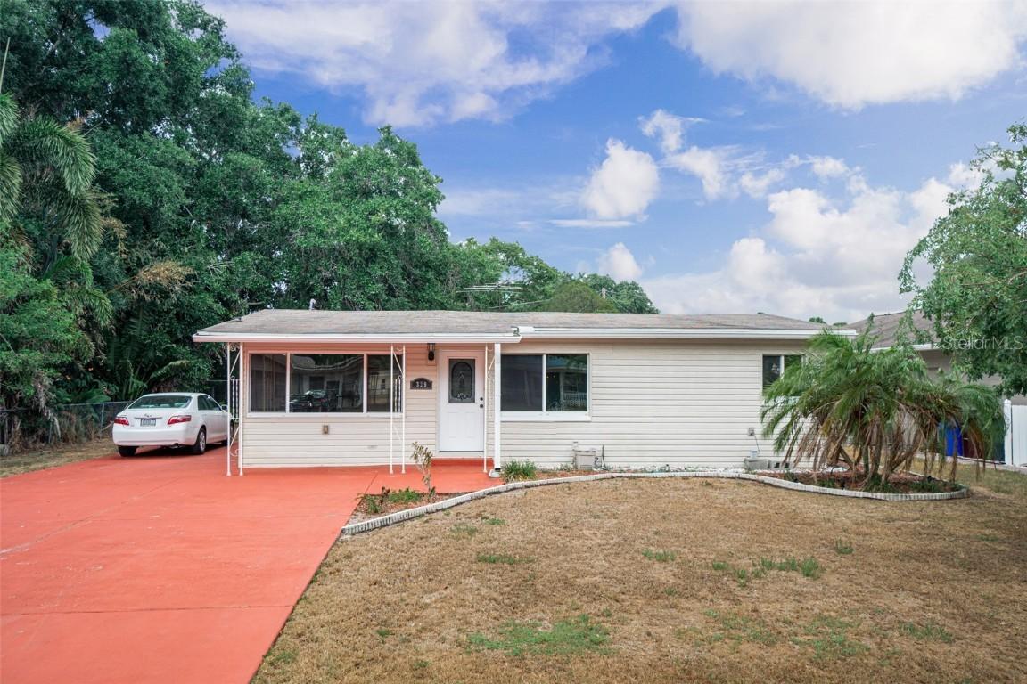 329 California Ave., St. Cloud, FL 34769