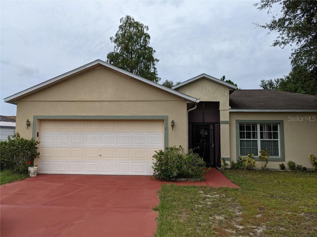 212 Banbury Pl., Kissimmee, FL 34758