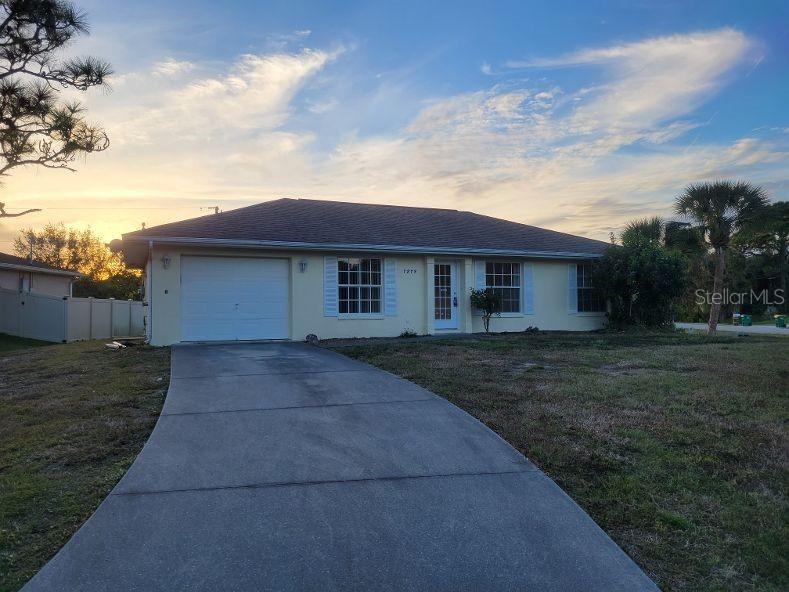 7273 Elsa St., Englewood, FL 34224