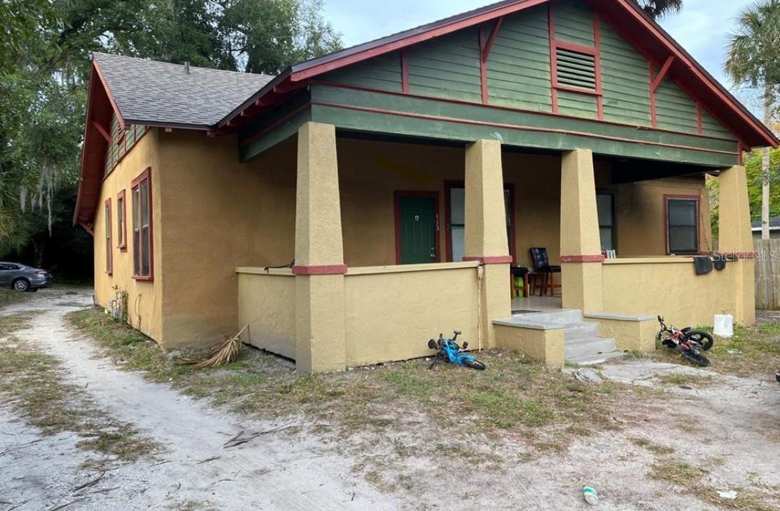413 W Howry Ave., DeLand, FL 32720