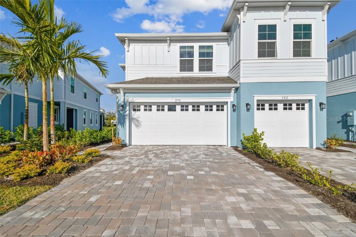298 Via Anina Dr., Sarasota, FL 34243