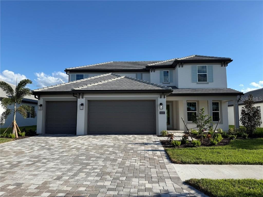 1668 Lugano Cir., Nokomis, FL 34275