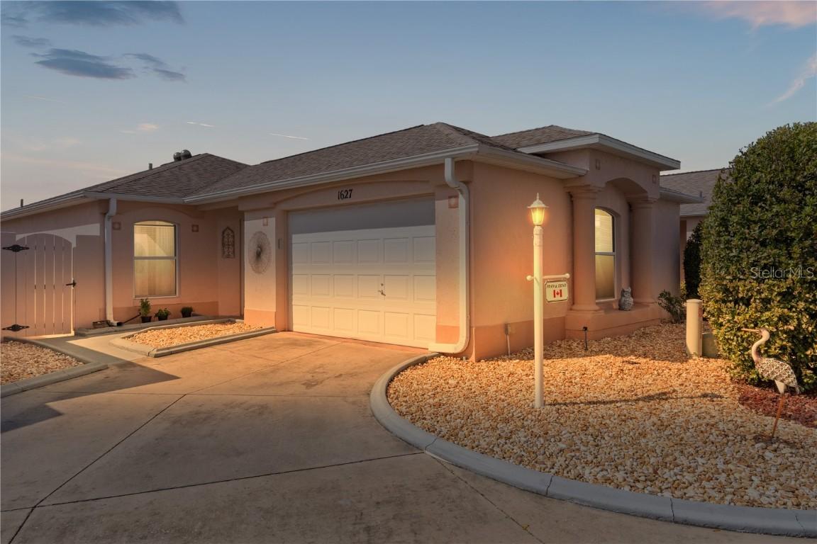 1627 Tampico Pl., The Villages, FL 32159