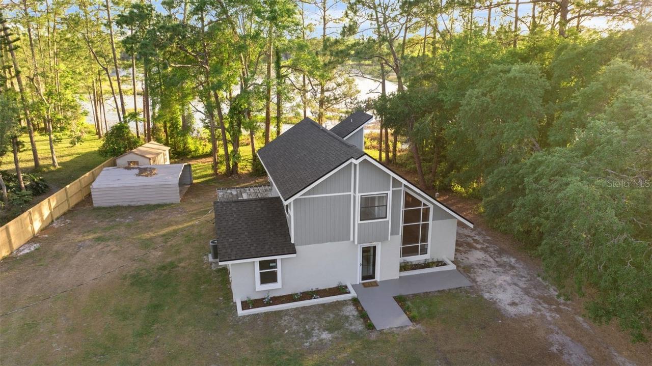 2449 E Lake Dr., Deland, FL 32724