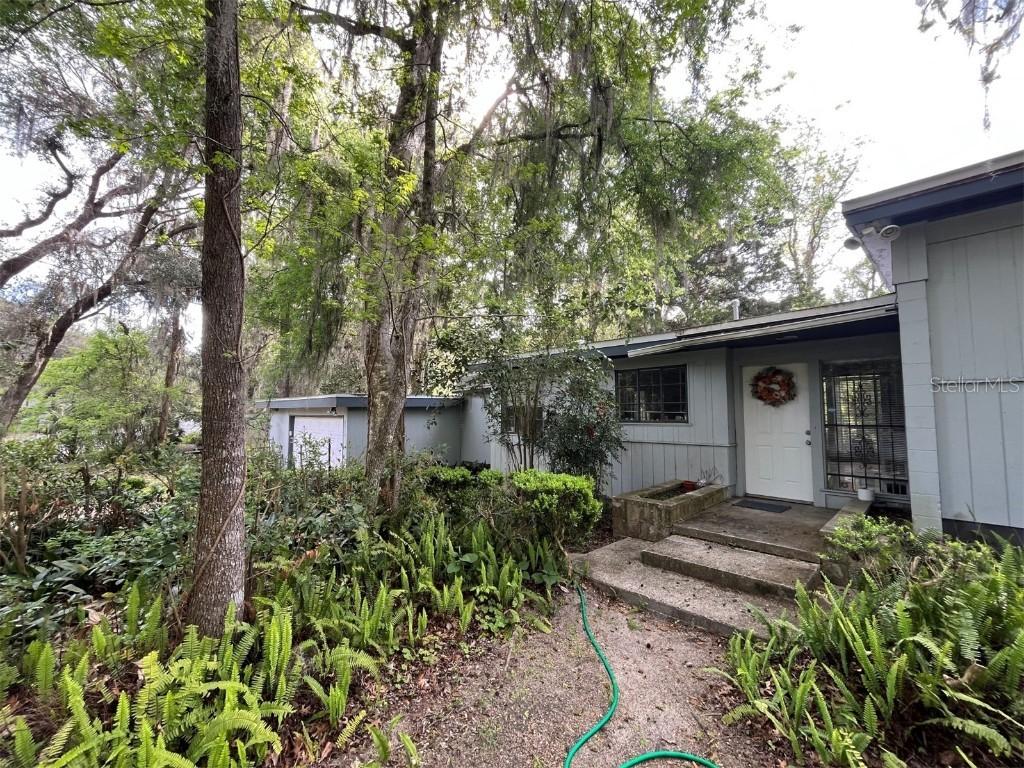 2317 W University Ave., Gainesville, FL 32607