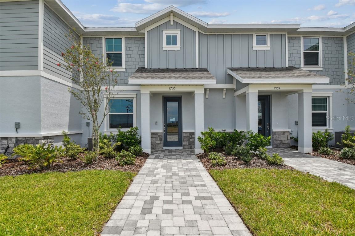 1755 Spreader Ln., Sarasota, FL 34240