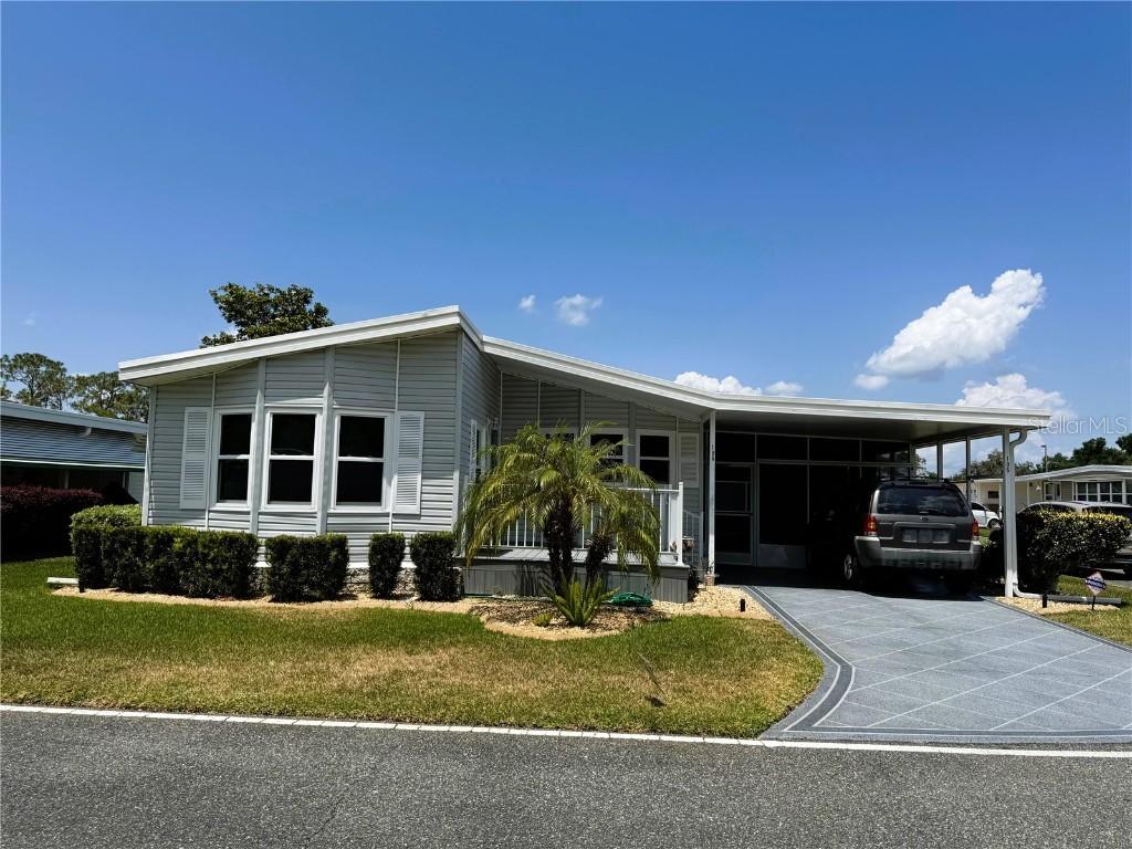 106 Pyracantha Ln., Leesburg, FL 34748