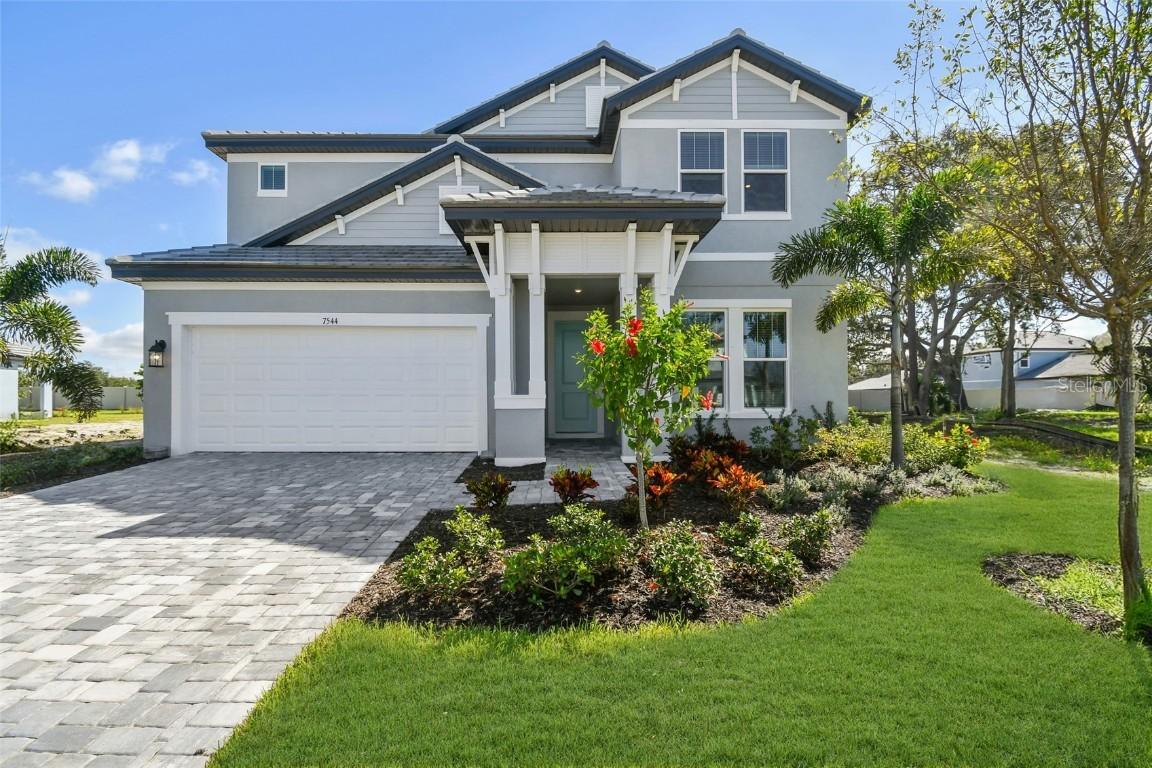 7544 Nighthawk Dr., Sarasota, FL 34241