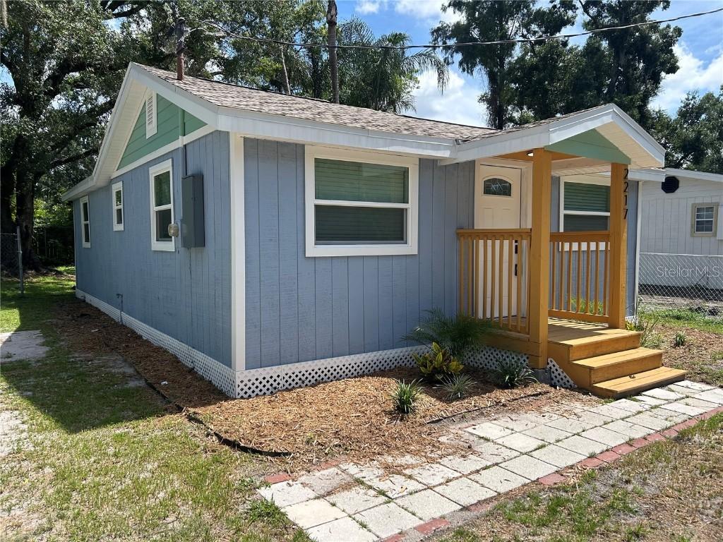 2217 Azalea Ct., Lakeland, FL 33815