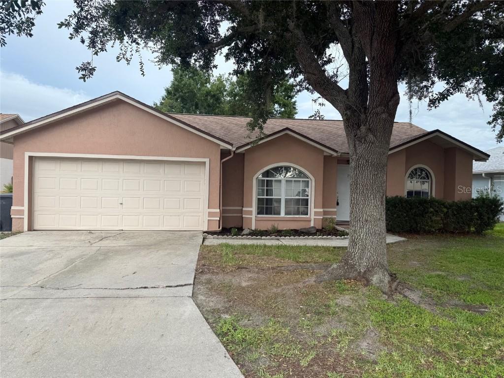 6616 Shepherd Oaks St., Lakeland, FL 33811