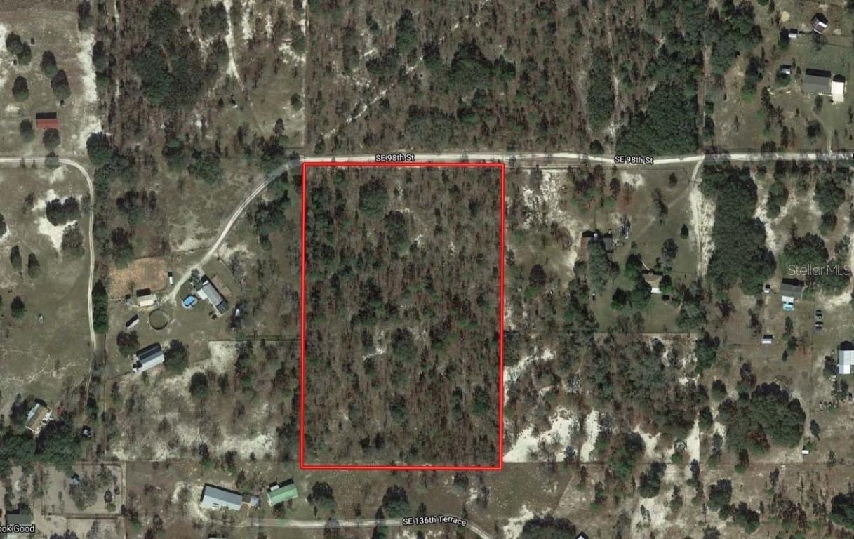 SE 98 St., Dunnellon, FL 34431
