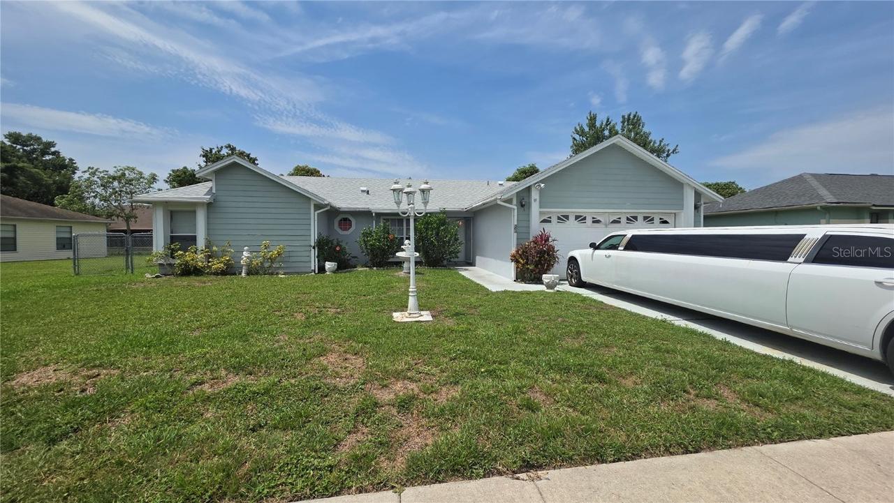 303 Silk Oak Dr., Kissimmee, FL 34743