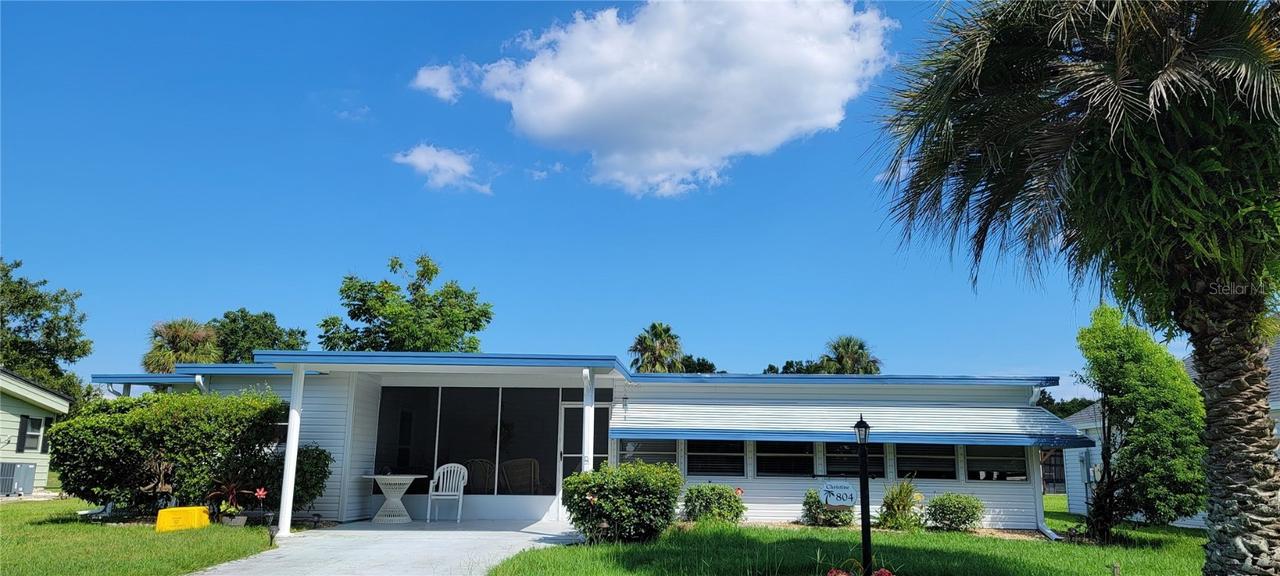 804 Maple Ln., Lady Lake, FL 32159