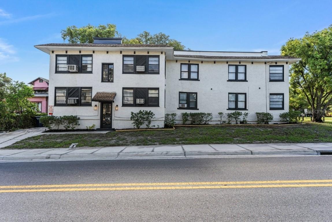 669 Avenue B, Winter Haven, FL 33881