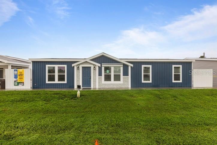 24045 Fox Rd., Astor, FL 32102