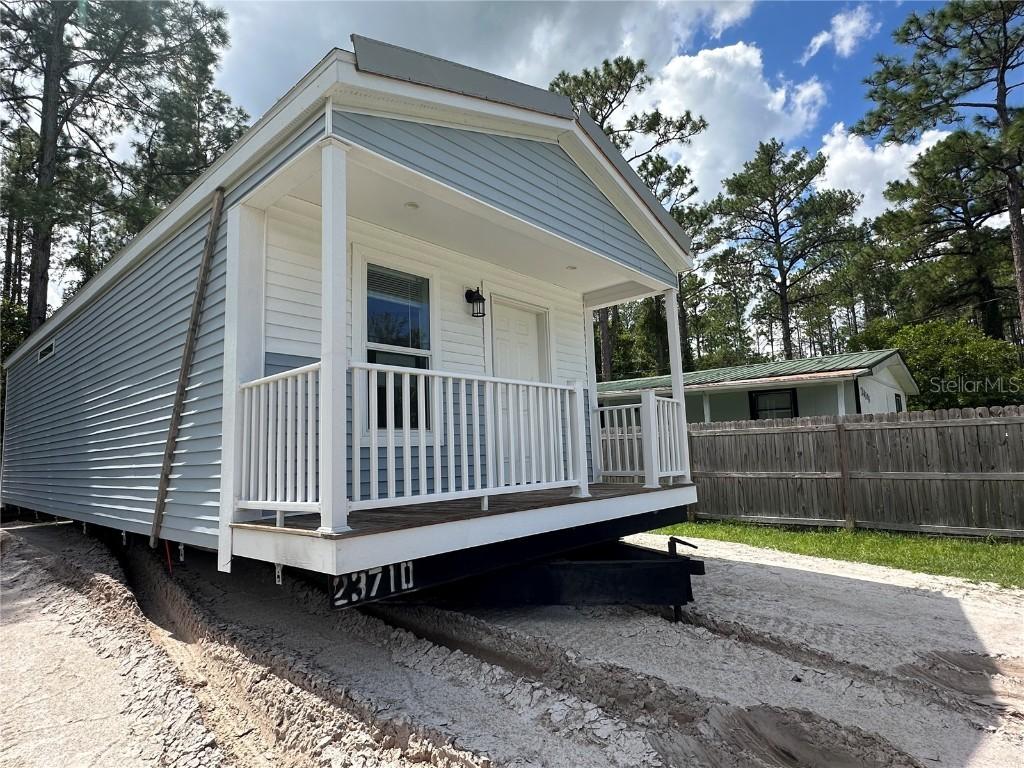 243XX Maxwell St., Astor, FL 32102