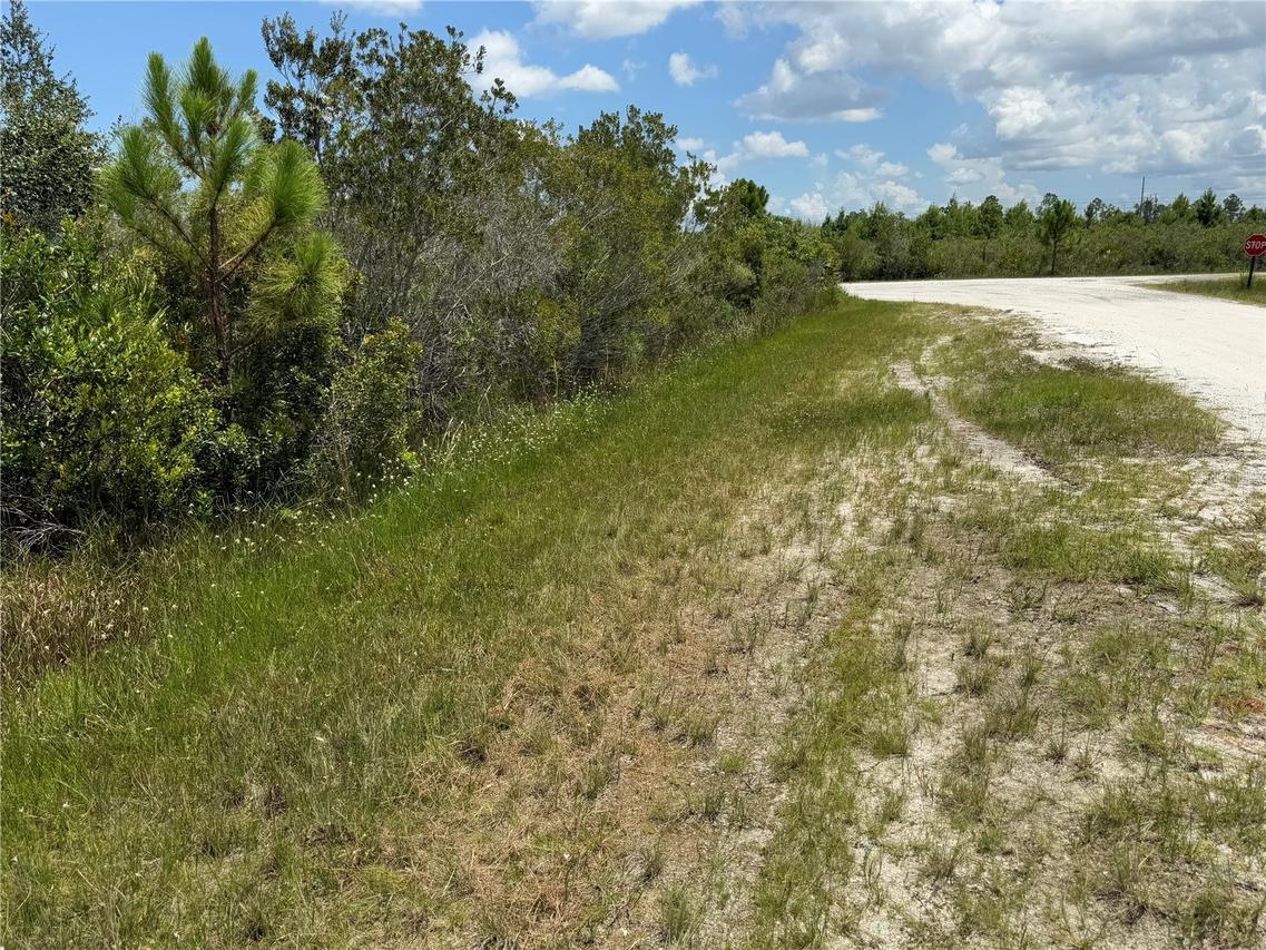 Sarasota Dr. #11, Indian Lake Estates, FL 33855