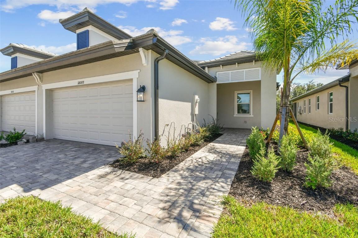 18088 Cherished Loop, Lakewood Ranch, FL 34211