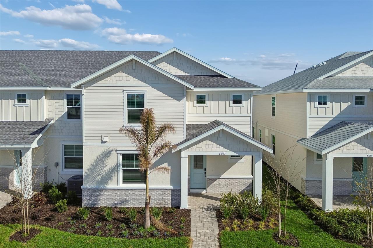 8103 Seaflower Pkwy., Bradenton, FL 34210