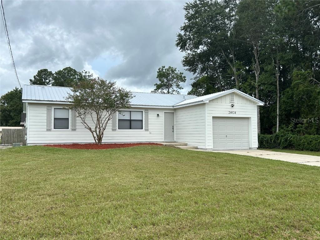 24024 Deer Rd., Astor, FL 32102