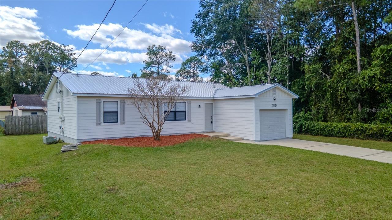 24024 Deer Rd., Astor, FL 32102
