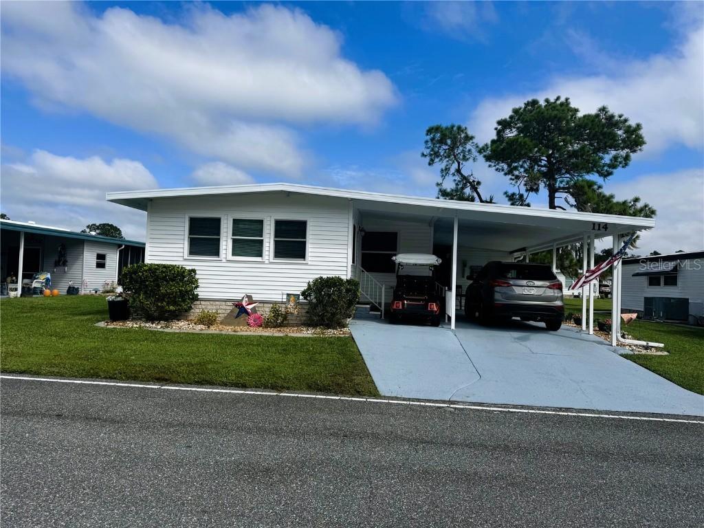 114 Pyracantha Ln Ln., Leesburg, FL 34748