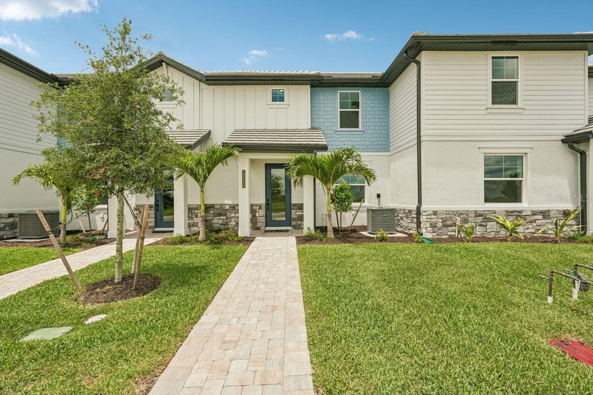 17736 Broadleaf Loop, Venice, FL 34293