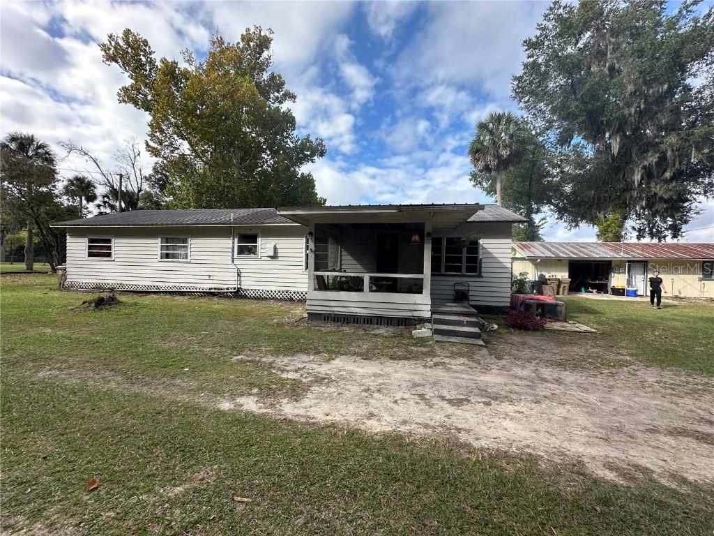 54901 Cedar Crest Rd., Astor, FL 32102