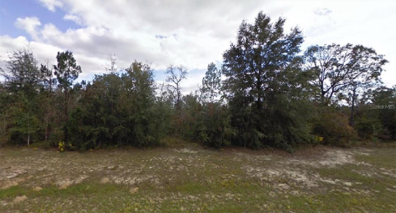 Crest Ln., Chipley, FL 32428