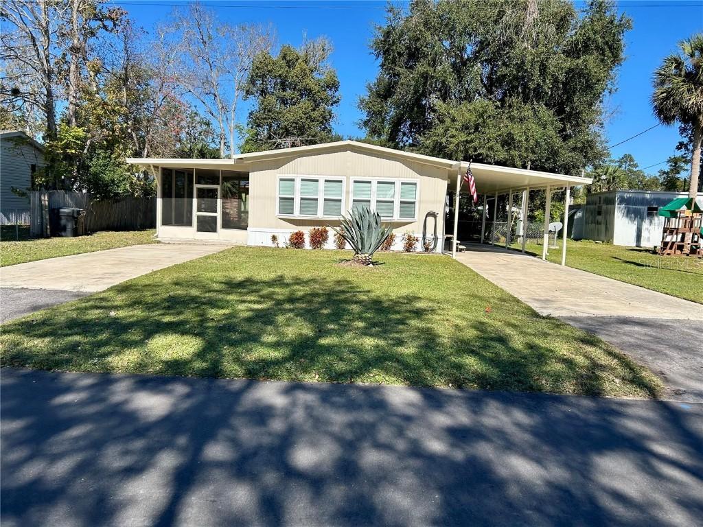 23917 Deer Rd., Astor, FL 32102