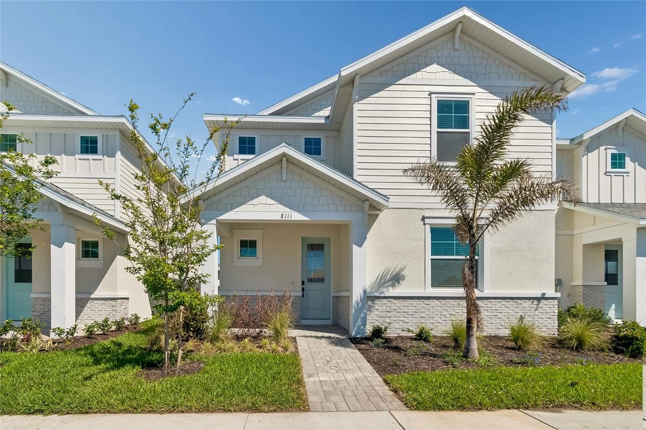 8111 Seaflower Pkwy., Bradenton, FL 34210