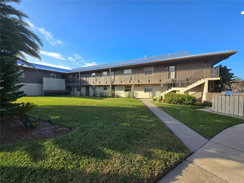 1640 Juno Tr. #103C, Astor, FL 32102