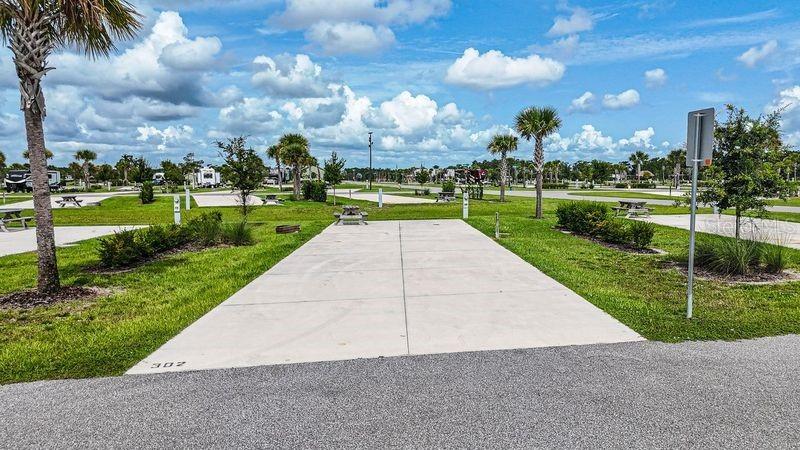 Highway 630 #302, Lake Wales, FL 33898