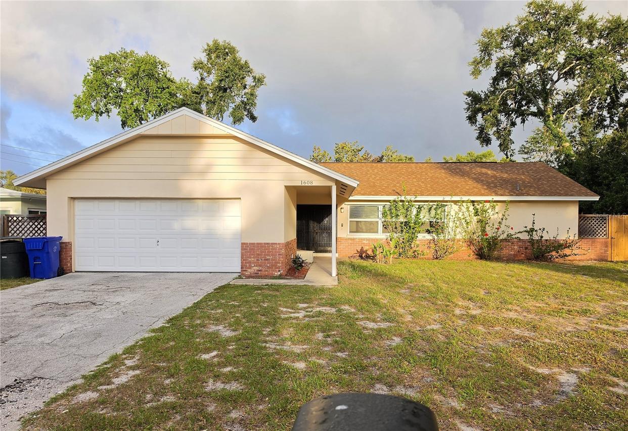 1608 San Roy Dr., Dunedin, FL 34698
