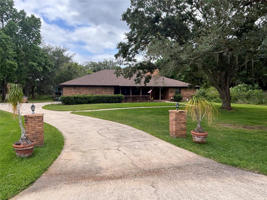 1825 Big Oak Lane Ln., Kissimmee, FL 34746