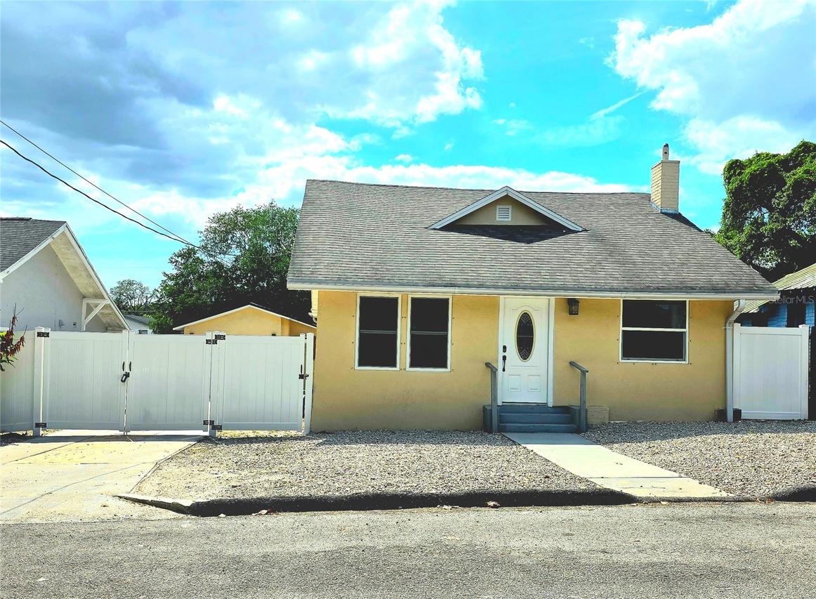 8514 N Mitchell Ave., Tampa, FL 33604