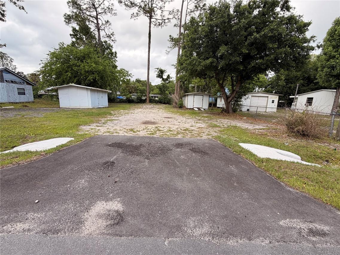 Armadillo Rd., Astor, FL 32102