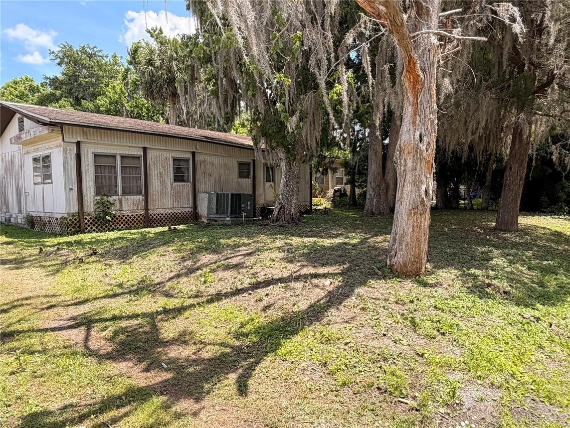 56340 Acorn Rd., Astor, FL 32102
