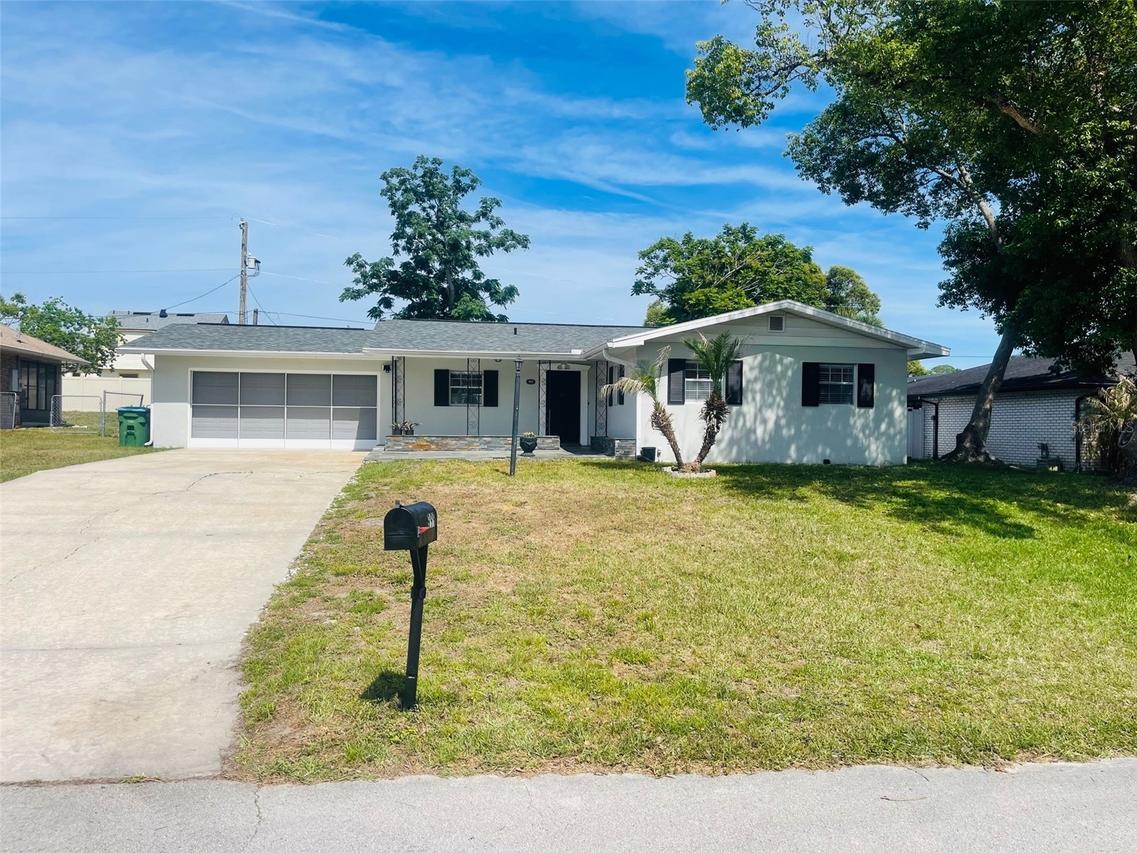 999 Eleanor Ave., Deltona, FL 32725
