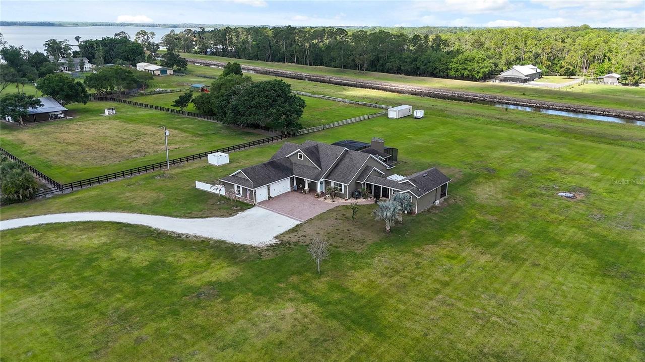 4901 Manor House Ln., St Cloud, FL 34772