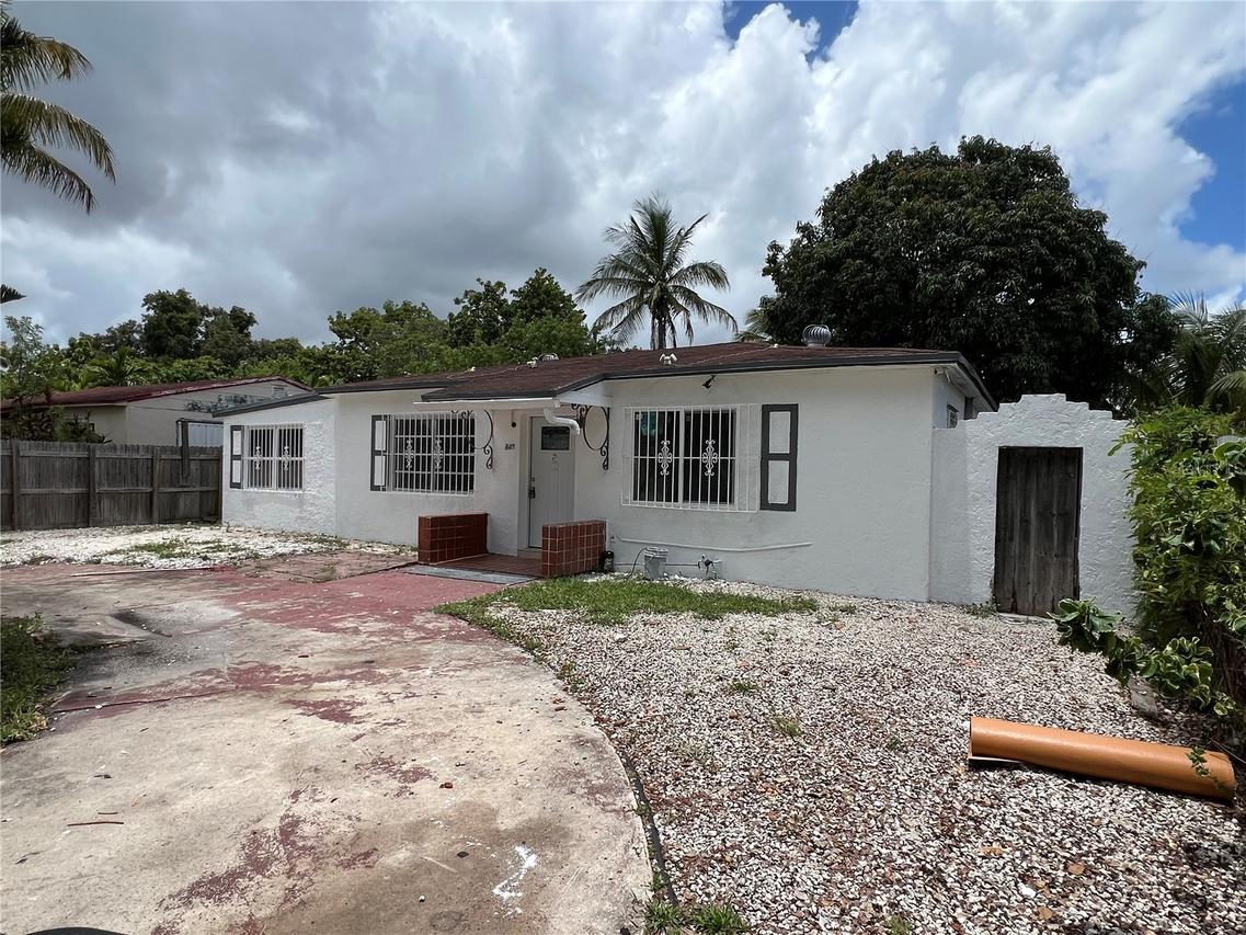 845 NW 130th St., North Miami, FL 33168